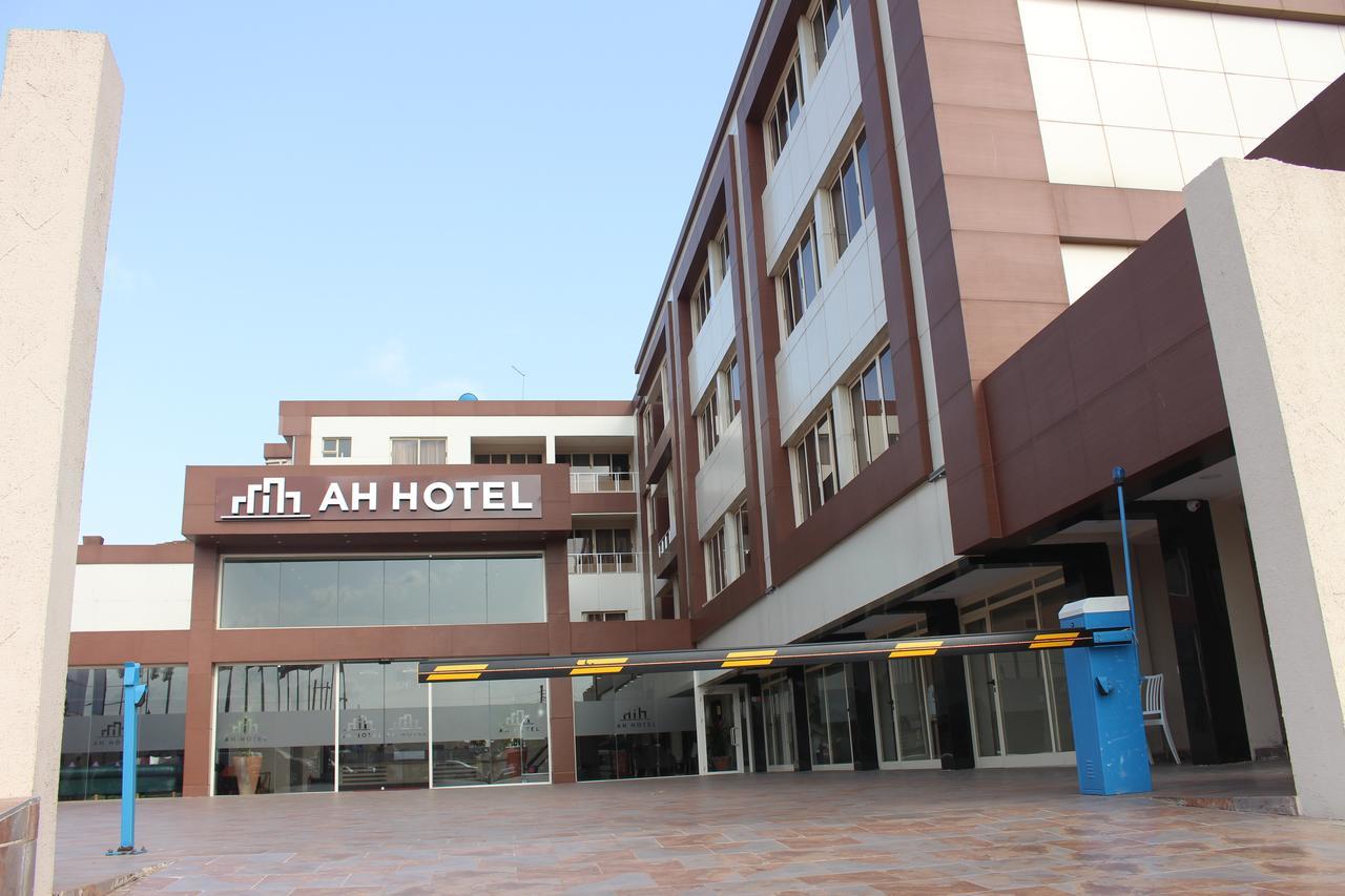 Ah Hotel And Conferences Madina Exterior photo